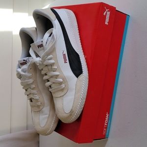 Men's 10.5 White & Navy Leather Astro Cup Puma Sneakers